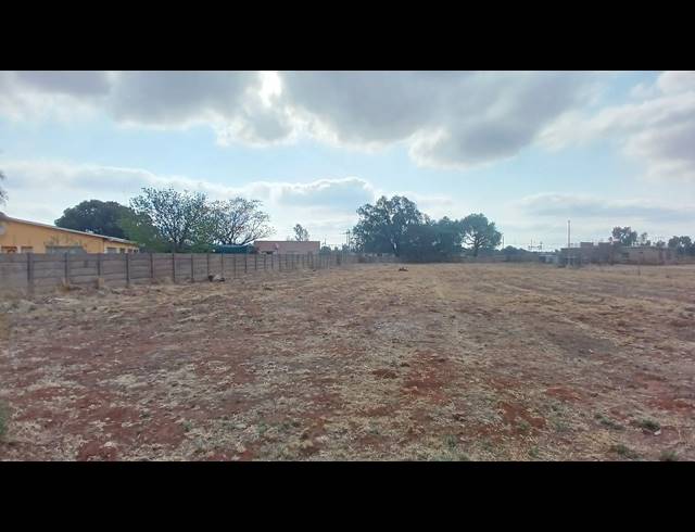 2,286M² VACANT LAND FOR SALE IN KOOKRUS